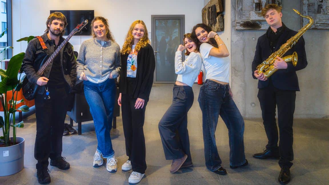 Zdjęcie grupowe zespołu